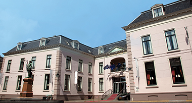 Pand van Fletcher Hotel-Paleis Stadhouderlijk Hof